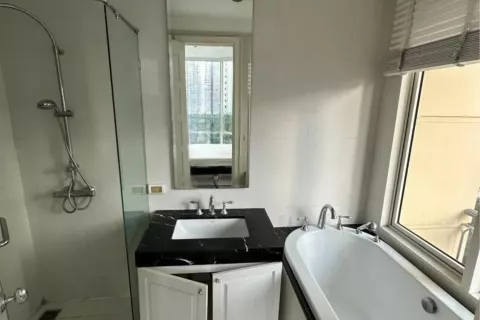 Condominio de 3 dormitorios en Watthana, Bangkok, Tailandia № 123999 - foto 5