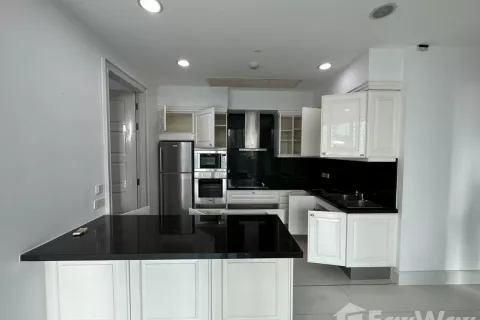 Condominio de 3 dormitorios en Watthana, Bangkok, Tailandia № 123999 - foto 3