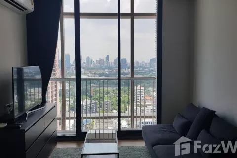 Condominio de 2 dormitorios en Khlong Toei, Bangkok, Tailandia № 123996 - foto 2