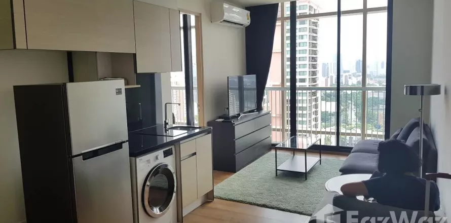 Condominio de 2 dormitorios en Khlong Toei, Bangkok, Tailandia № 123996