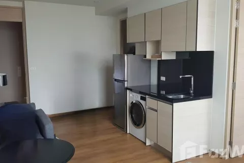 Condominio de 2 dormitorios en Khlong Toei, Bangkok, Tailandia № 123996 - foto 6