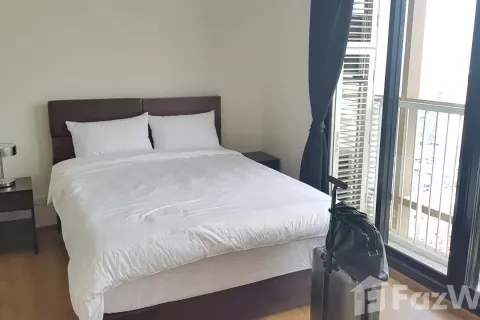 Condominio de 2 dormitorios en Khlong Toei, Bangkok, Tailandia № 123996 - foto 4