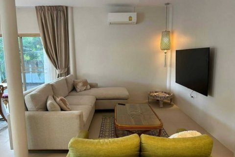 Chalet de 2 dormitorios en Surat Thani, Tailandia № 132726 - foto 5