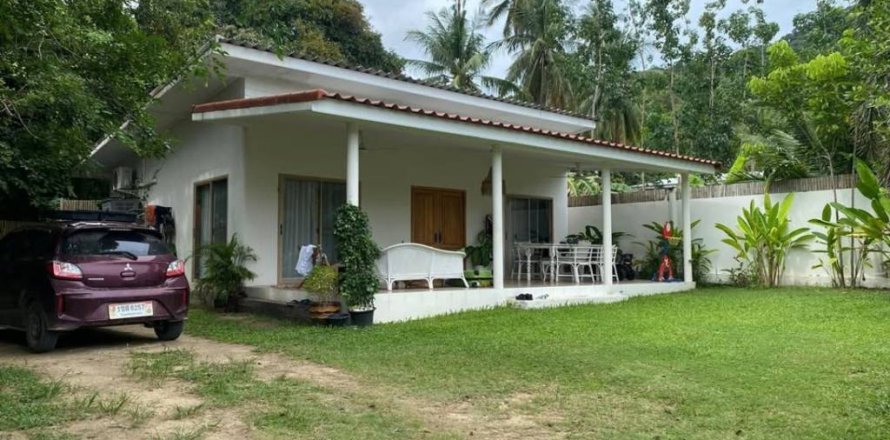 Chalet de 2 dormitorios en Surat Thani, Tailandia № 132726
