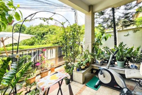 Casa de 3 dormitorios en Pak Kret, Tailandia № 124759 - foto 5