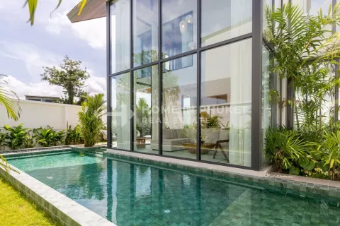 Casa de 4 dormitorios en Bang Tao, Tailandia № 133153 - foto 2