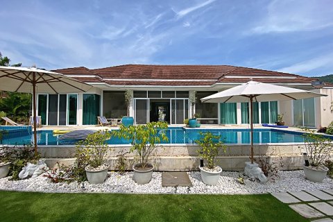 Casa de 3 dormitorios en Hua Hin, Tailandia № 125139 - foto 3