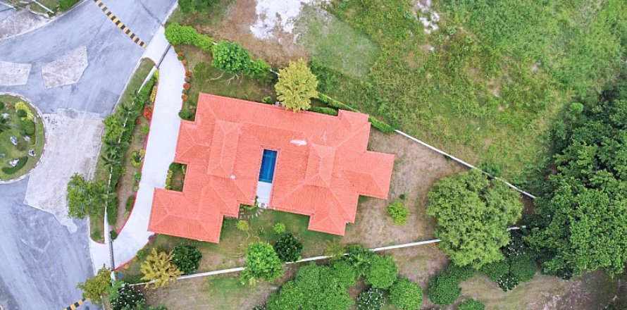 Casa de 3 dormitorios en Hua Hin, Tailandia № 125138
