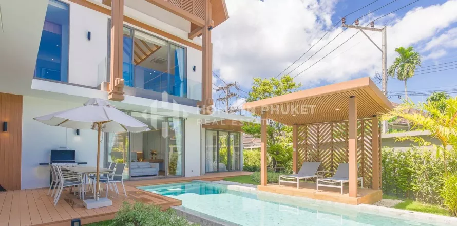 Maison à Phuket, Thaïlande 4 chambres № 131852