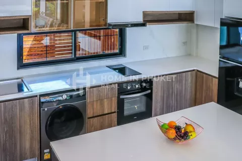 Casa de 3 dormitorios en Nai Harn Beach, Tailandia № 131850 - foto 12