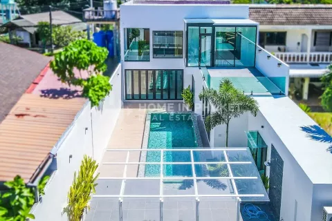 Casa de 3 dormitorios en Nai Harn Beach, Tailandia № 131850 - foto 4
