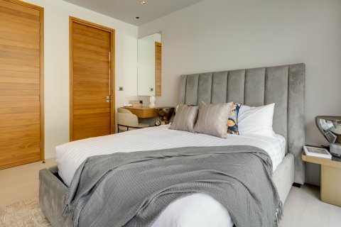 Chalet de 3 dormitorios en Botanica Modern Loft 2, Phuket, Tailandia № 80108