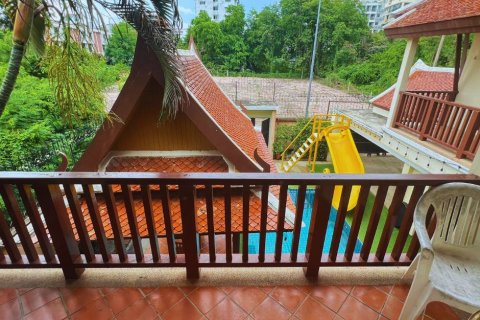 Chalet de 3 dormitorios en Pattaya, Tailandia № 101658 - foto 6