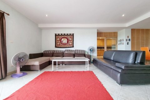 Condominio de 2 dormitorios en Pattaya, Tailandia № 101656 - foto 4
