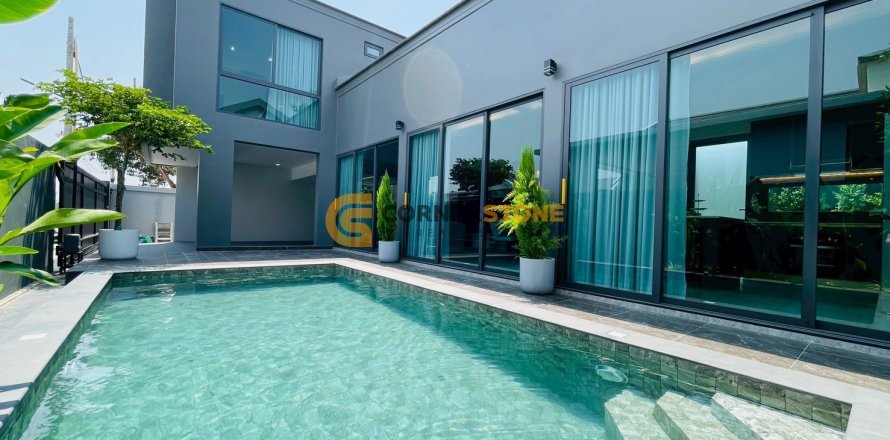 Estudio en Pattaya, Tailandia № 124112