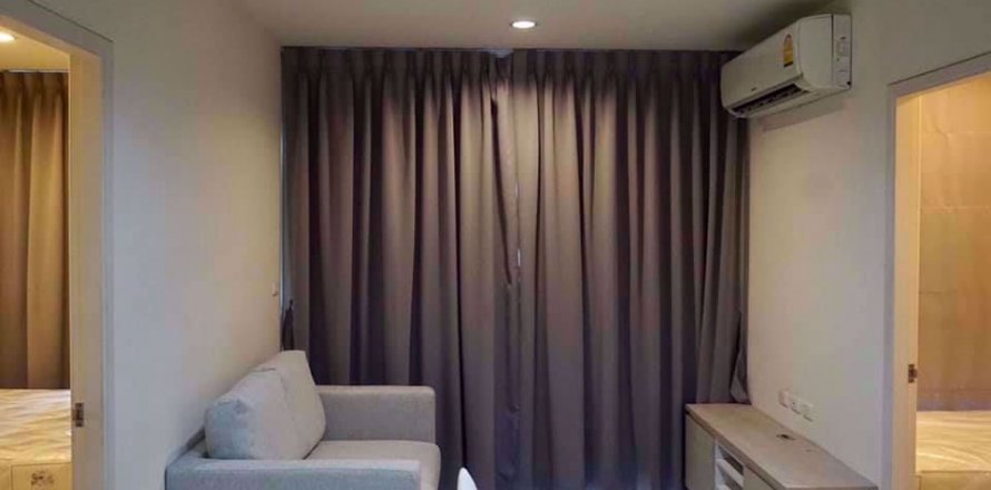 Condominio de 2 dormitorios en Chom Thong, Bangkok, Tailandia № 76388