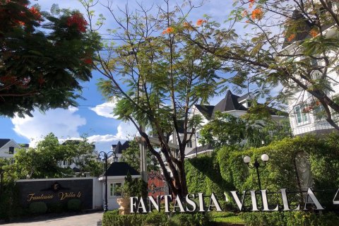 Casa de 4 dormitorios en Bang Na, Bangkok, Tailandia № 76390 - foto 7
