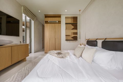 Chalet de 3 dormitorios en Bang Tao, Tailandia № 74304 - foto 18