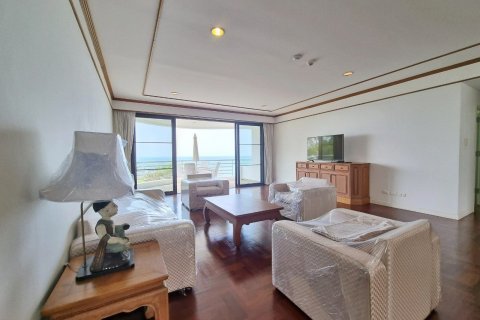 Condominio de 3 dormitorios en Pattaya, Tailandia № 82266 - foto 12