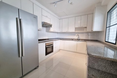 Condominio de 3 dormitorios en Pattaya, Tailandia № 82266 - foto 16