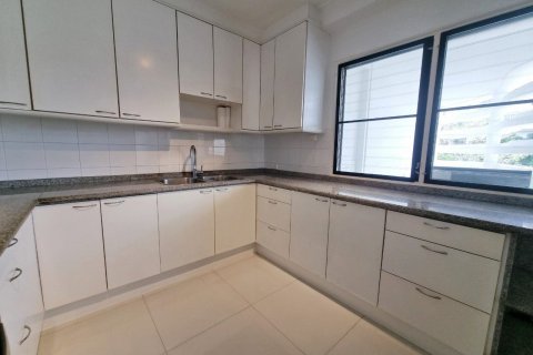 Condominio de 3 dormitorios en Pattaya, Tailandia № 82266 - foto 13