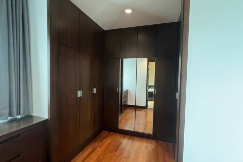 Condo in Pathum Wan, Bangkok, Thailand, 3 bedrooms № 123891 - photo 8