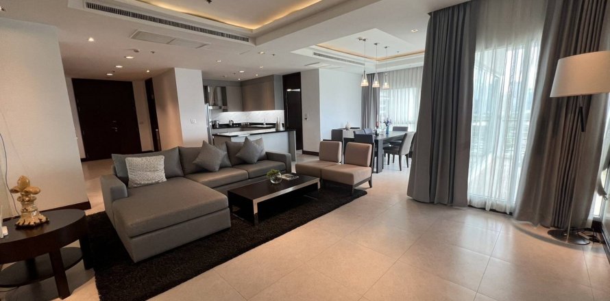 Condo in Pathum Wan, Bangkok, Thailand, 3 bedrooms № 123891