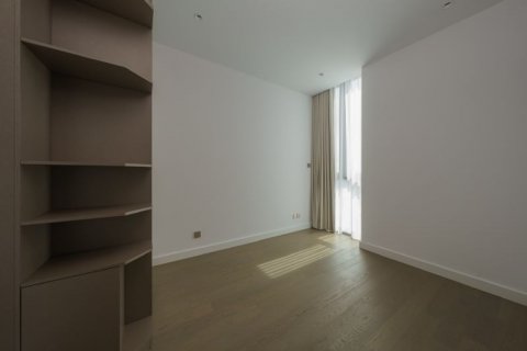 Condo in Sathon, Bangkok, Thailand, 3 bedrooms № 123846 - photo 12