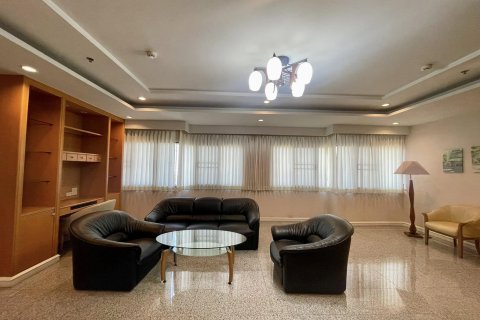 คอนโดมิเนียมในวัฒนา, กรุงเทพฯ, ประเทศไทย, 3 ห้องนอน № 123894 - รูปถ่าย 2