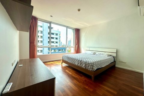 Condominio de 2 dormitorios en Bangkok, Tailandia № 119576