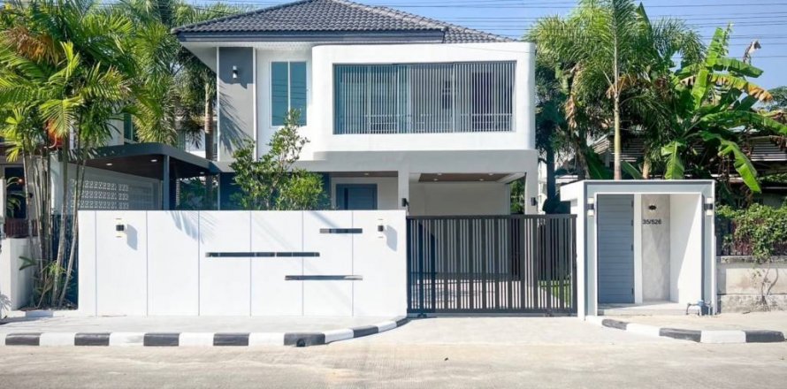 Casa de 4 dormitorios en Phuket, Tailandia № 119578