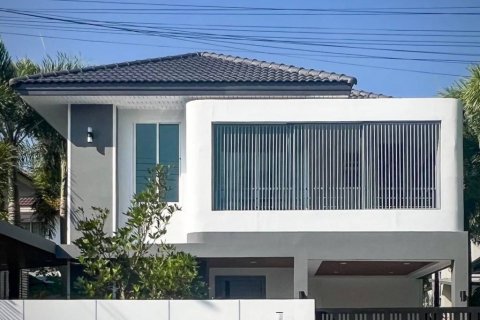 Casa de 4 dormitorios en Phuket, Tailandia № 119578 - foto 4