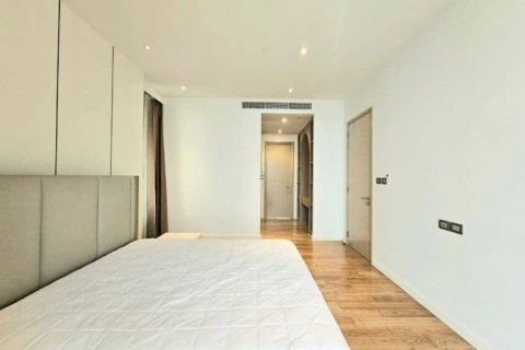 Кондоминиум с 4 спальнями в Кхлонг Сане, Бангкок, Таиланд № 123943 - фото 11