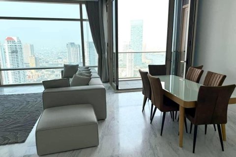 คอนโดมิเนียมในสาทร, กรุงเทพฯ, ประเทศไทย, 3 ห้องนอน № 123941 - รูปถ่าย 2