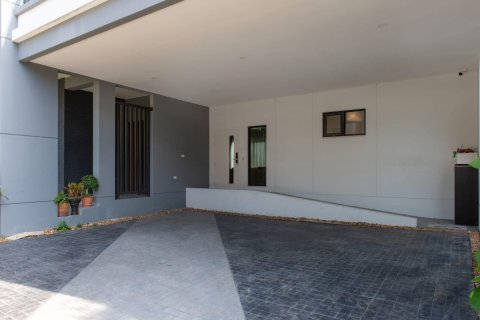บ้านในบางกรวย, ประเทศไทย 6 ห้องนอน № 123942 - รูปถ่าย 2