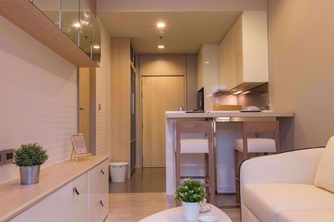 Condominio de 1 dormitorio en Watthana, Bangkok, Tailandia № 76935 - foto 5