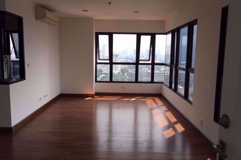 Condo à Phaya Thai, Bangkok, Thaïlande, 2 chambres № 76937 - photo 2