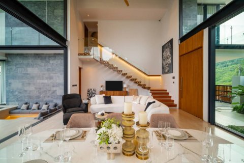 Chalet de 4 dormitorios en Phuket, Tailandia № 125873 - foto 9