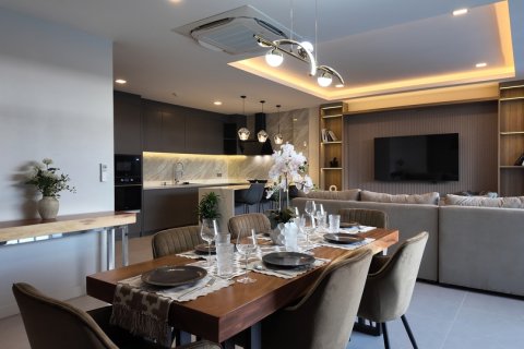 Apartamento de 384 dormitorios en Pattaya, Tailandia № 123285 - foto 8
