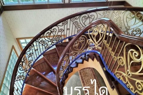 Casa de 4 dormitorios en Bangkok, Tailandia № 79498 - foto 5