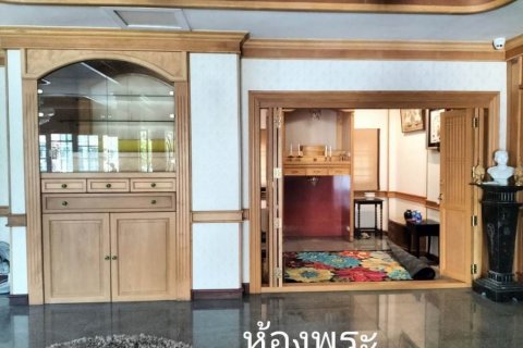 Casa de 4 dormitorios en Bangkok, Tailandia № 79498 - foto 10