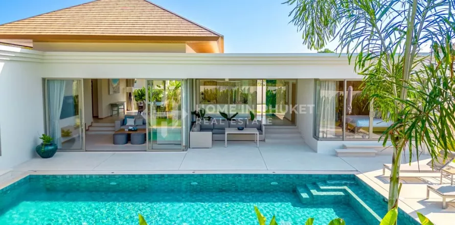 Casa de 4 dormitorios en Phuket, Tailandia № 131393