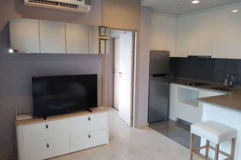 Condominio de 1 dormitorio en Bangkok, Tailandia № 143688 - foto 2