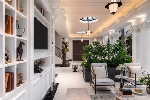 Casa de 5 dormitorios en Saphan Sung, Bangkok, Tailandia № 126683 - foto 4
