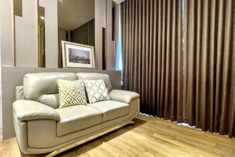 Condominio de 2 dormitorios en Khlong Toei, Bangkok, Tailandia № 126684