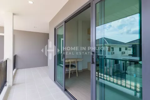 Casa de 4 dormitorios en Phuket, Tailandia № 131671 - foto 20