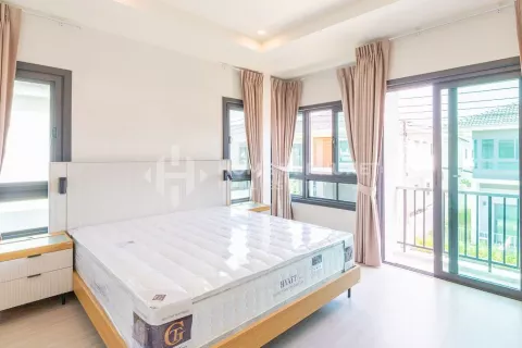 Casa de 4 dormitorios en Phuket, Tailandia № 131670 - foto 16