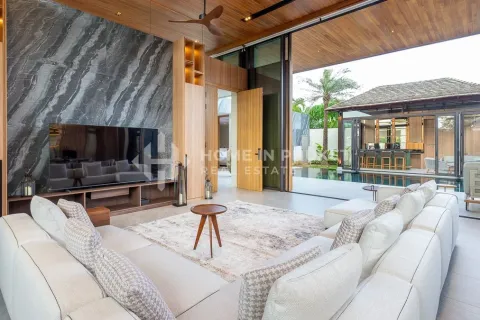 Casa de 4 dormitorios en Phuket, Tailandia № 131668 - foto 4