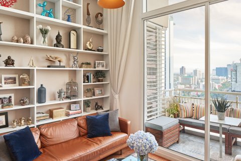 Condominio de 2 dormitorios en Yan Nawa, Bangkok, Tailandia № 143211 - foto 2