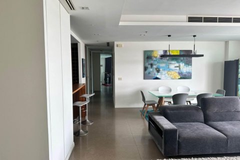Condominio de 3 dormitorios en Bangkok, Tailandia № 143235 - foto 4